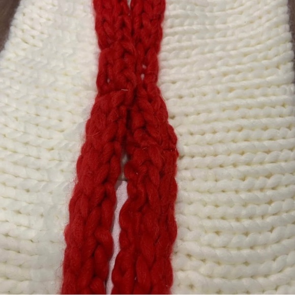 ✨2/$30✨ New Knit Style Tree Skirt - Picture 5 of 5